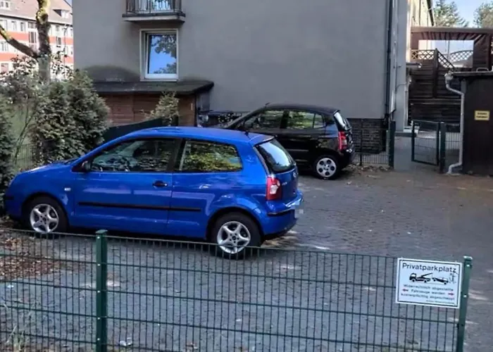 公寓 Polsumer Moderne Fuer Monteure & Familien Nahe Veltins-arena, Movie Park, Nordsternpark, Amphitheater & Autobahnen A2 & A42 Mit Balkon *